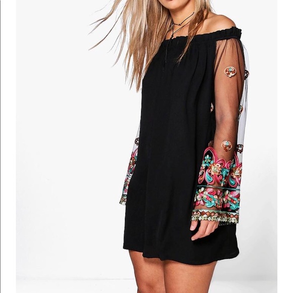 Dresses & Skirts - Lolite sheer embroidered sleeve sheath dress Sz 18